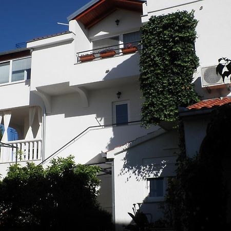 Apartments - Rooms Vesna Primošten Zimmer foto