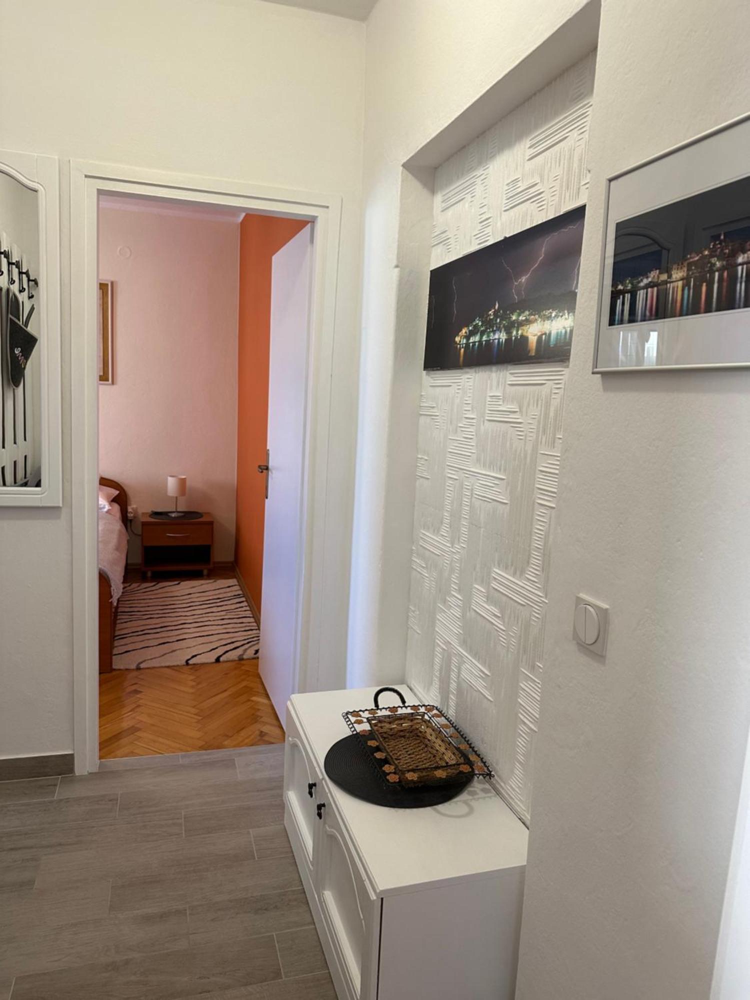 Apartments - Rooms Vesna Primošten Exterior foto